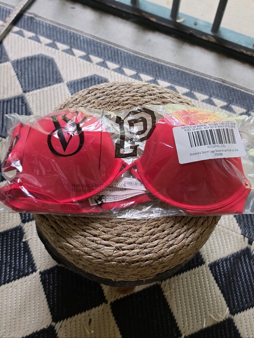 Victoria's Secret Very Sexy Shine Strap Push Up Bra 36C